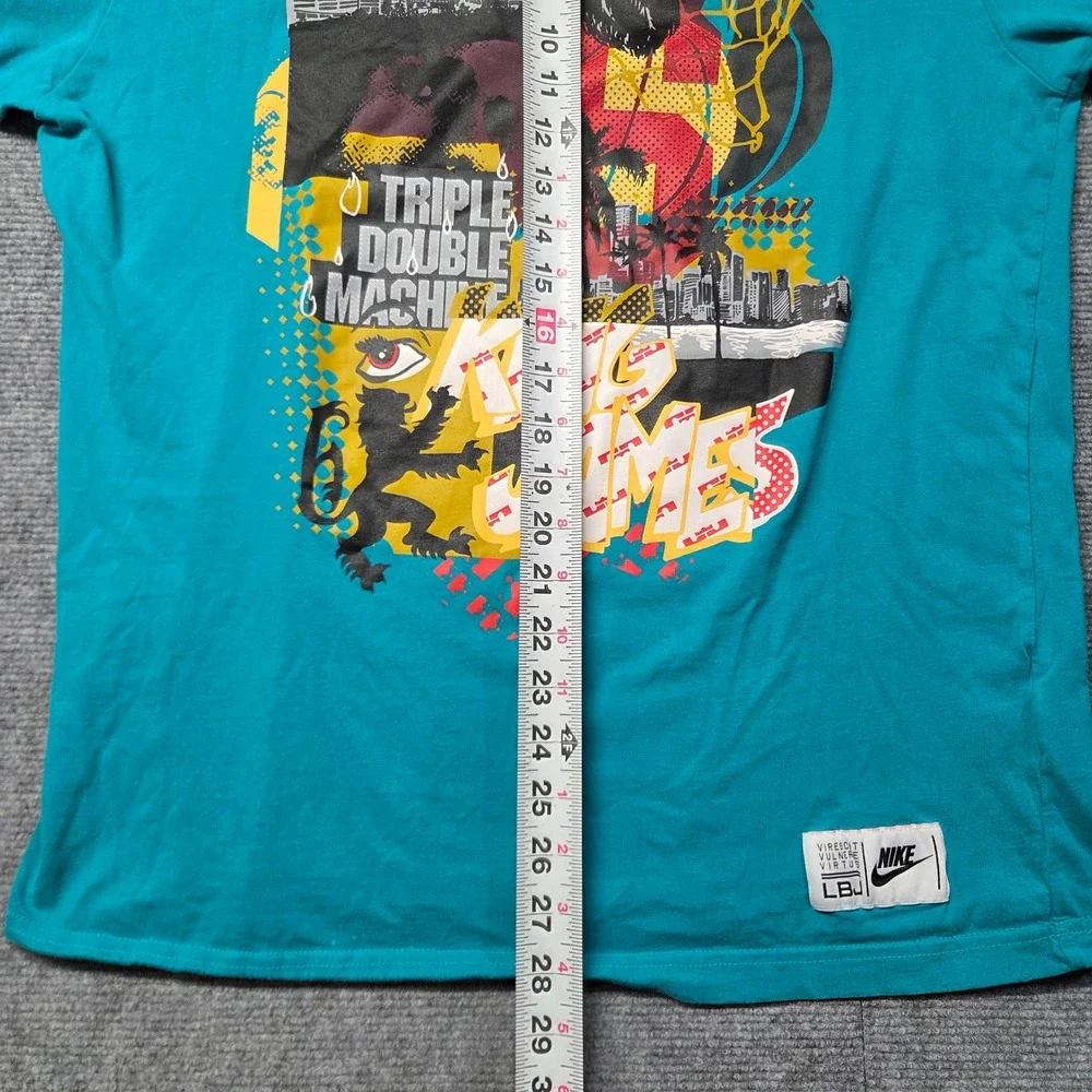 Nike LeBron James King James Triple Double Machine Teal Graphic T-Shirt Mens L